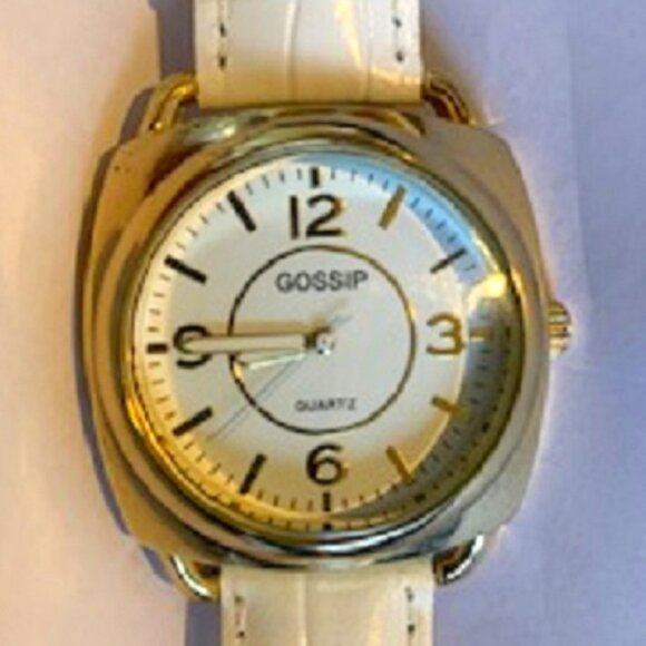 NWOT Gossip White Dial Gold Tone White Leather Band Ladies Watch Wristwatch 8.5\